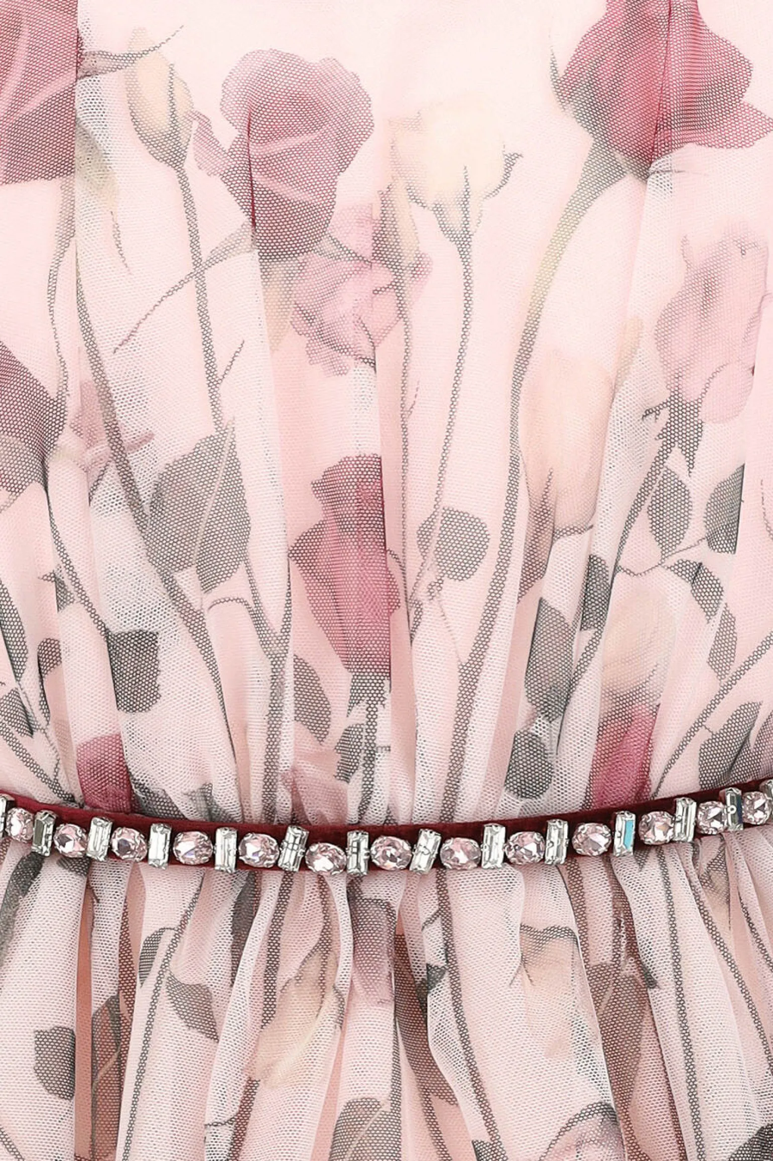 Abito con tulle rose