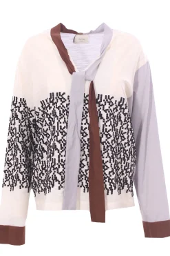 Blusa con nodo