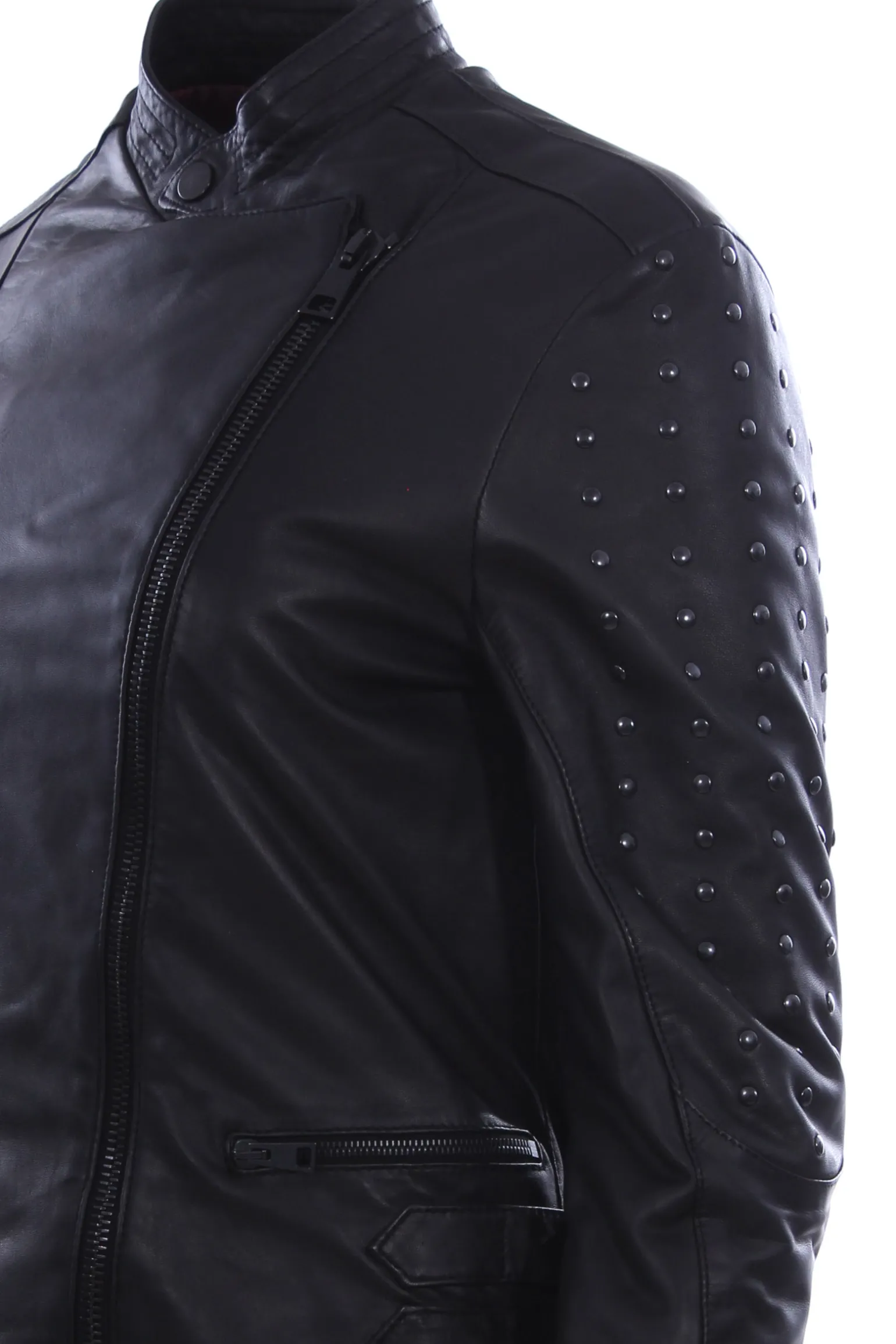 Giubbino chiodo in pelle con borchie