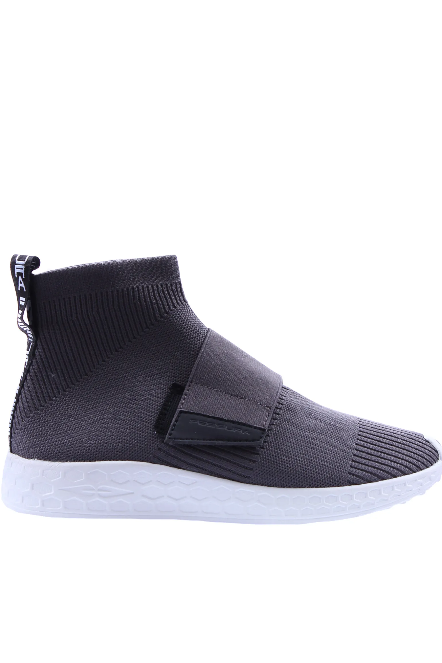 Slip on con strappo