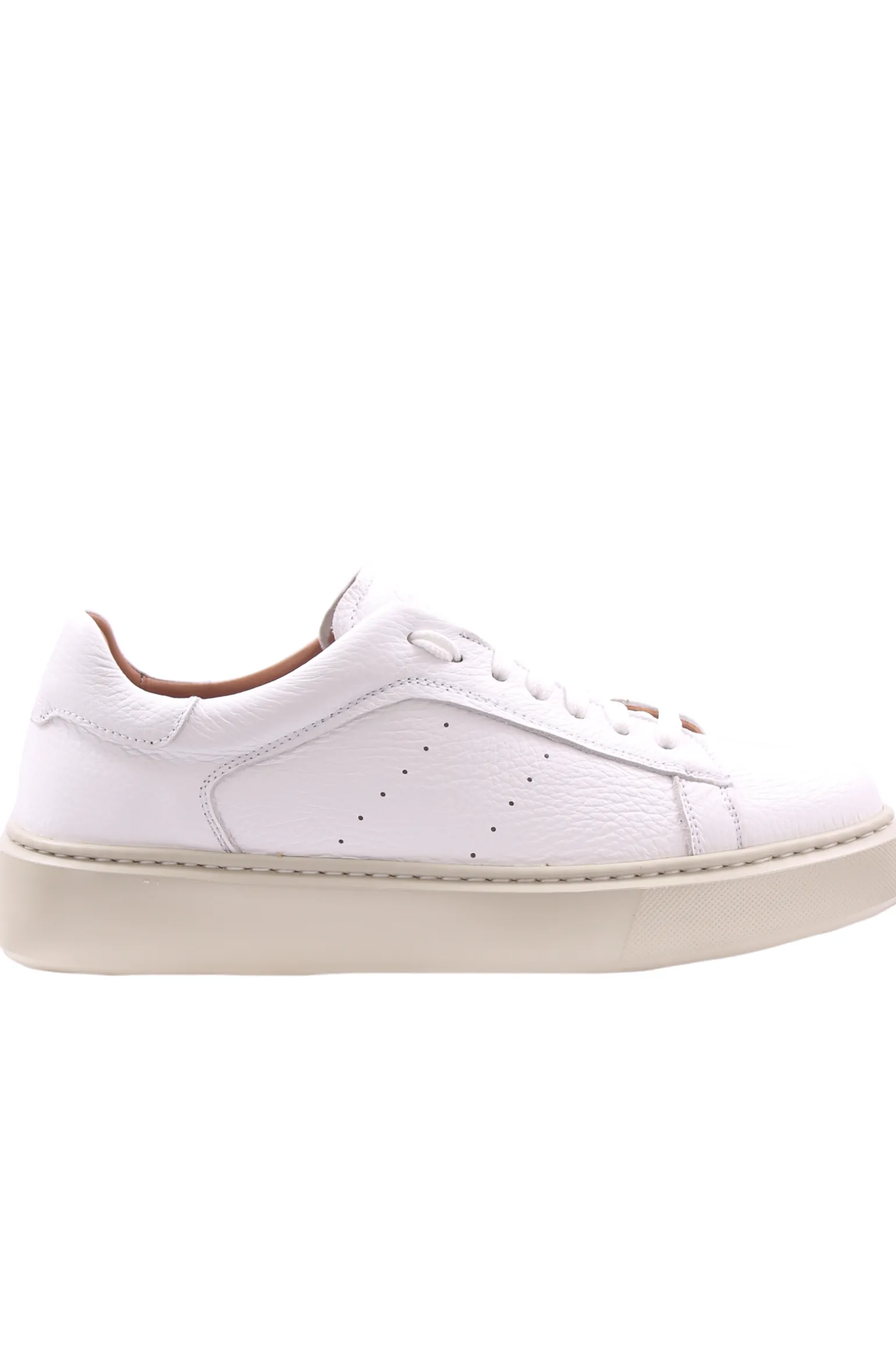 sneakers in cervo