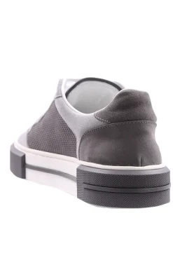 Sneakers traforata in suede