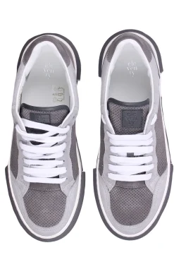 Sneakers traforata in suede
